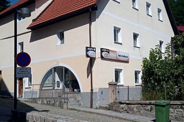Pokaži izdelke iz kategorije *Idrija - FOTO BOBNAR Slika za kategorijo *Idrija - FOTO BOBNAR