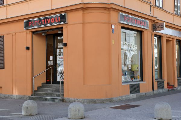 Pokaži izdelke iz kategorije *LJUBLJANA - FOTO TIVOLI Slika za kategorijo *LJUBLJANA - FOTO TIVOLI